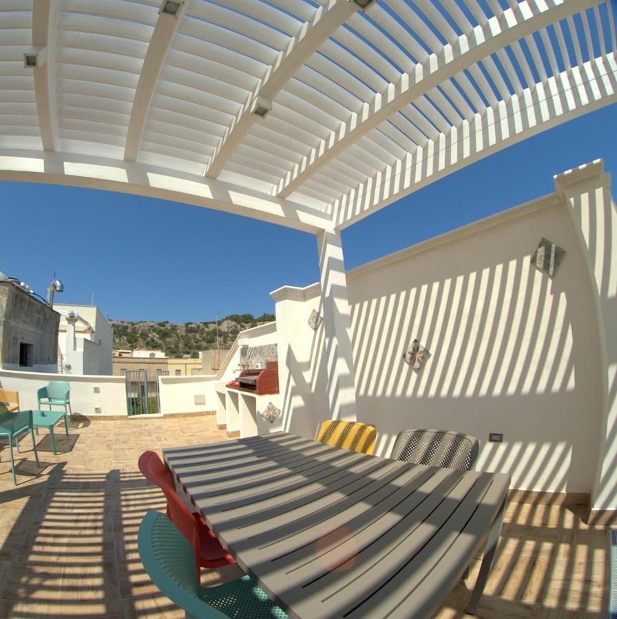 Orange House Lägenhet San Vito Lo Capo Exteriör bild