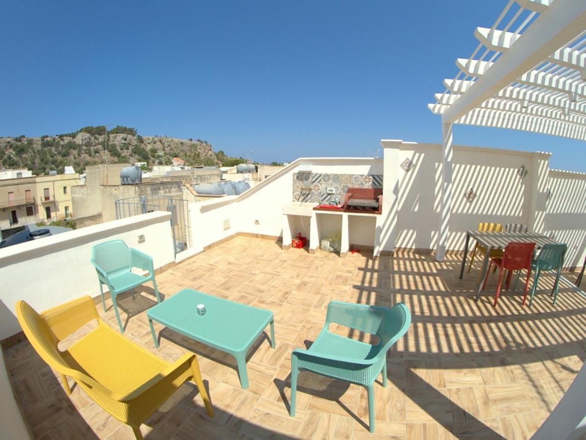 Orange House Lägenhet San Vito Lo Capo Exteriör bild